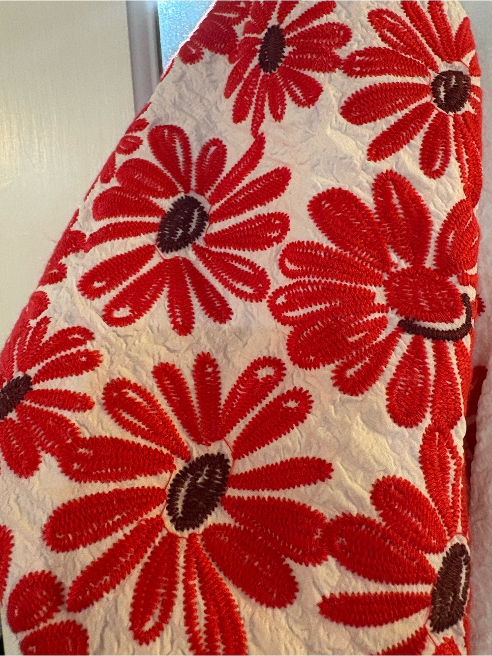THML White Blouse with Red Floral Puff Sleeves - Picture 7 of 7